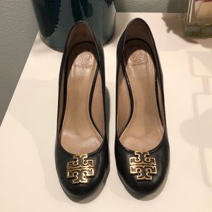 Size 9.5 Tory Burch wedges